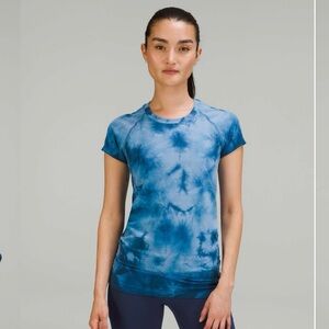 Lululemon Swiftly Tech Short Sleeve
Shirt 2.0
Marble Dye Commander